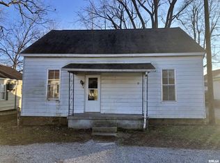 216 W Washington St, Golconda, IL 62938