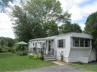 38 Maplewood Rd, Mansfield, CT 06268
