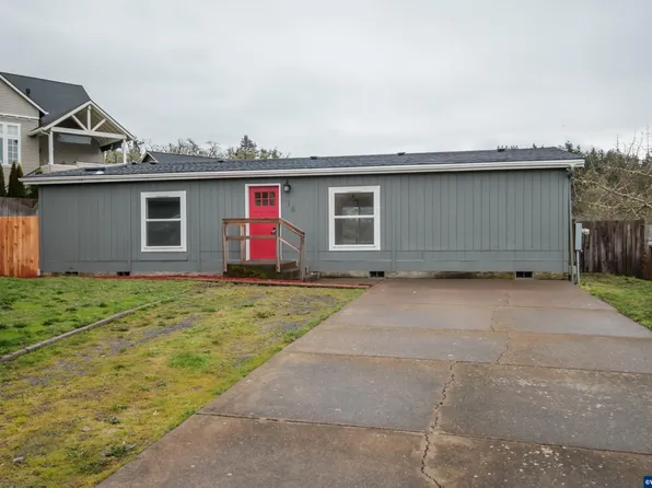 516 Carol St, Lowell, OR 97452