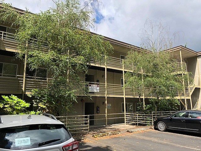 1st image of 10014 5th Ave NE APT 102