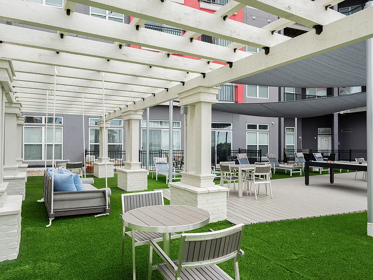 Liberty Center Apartments — Photo 52