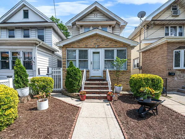 9320 92nd Avenue, Woodhaven, NY 11421