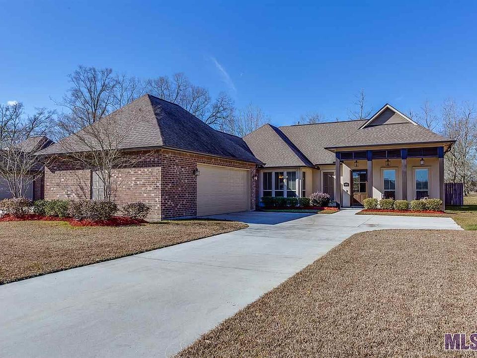 1st image of 16389 Parker Place Dr