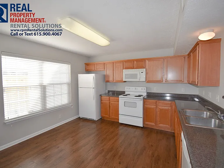 215 Indian Park Dr — Photo 8