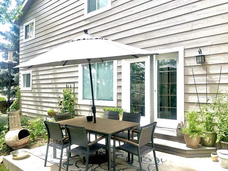1258 N Deckers Pl — Photo 32