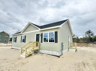 3 Estes Dr, Standish, ME 04084