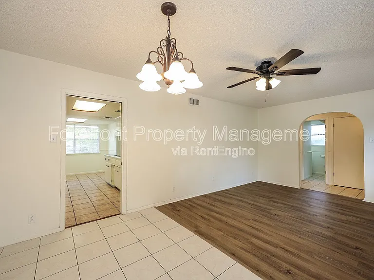 3647 Pinebluff Dr — Photo 7