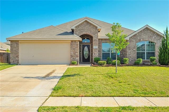 1st image of 205 Longhorn Dr