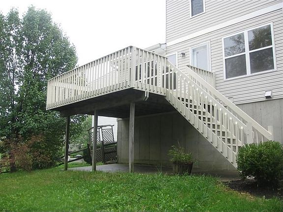 4th image of 60 Harness Ln