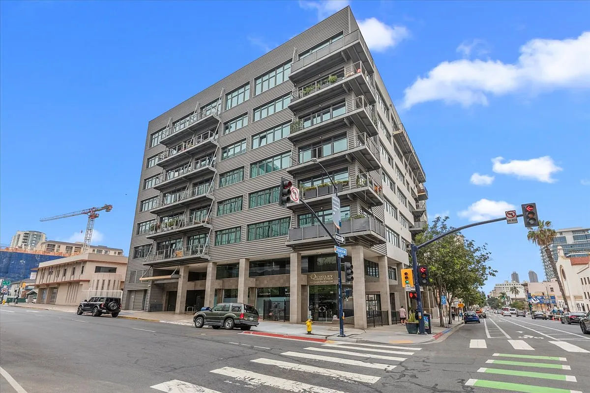 1 bed, 520 sqft, $2,700 — Photo 4