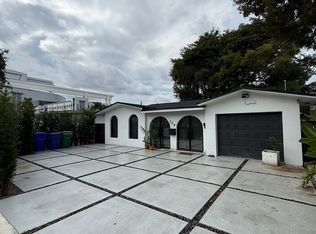 724 NW 14th Ct #1, Miami, FL 33125