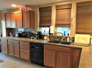 908 Colorado St, Manhattan, KS 66502