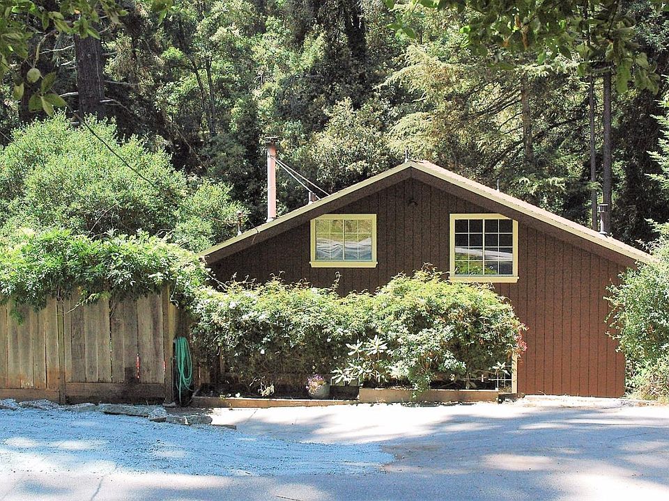 1st image of 551 Cathedral Dr
