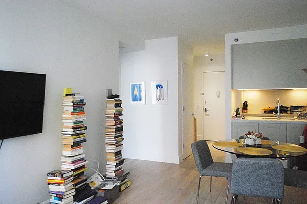 Rented by Sotheby's International Realty | media 15