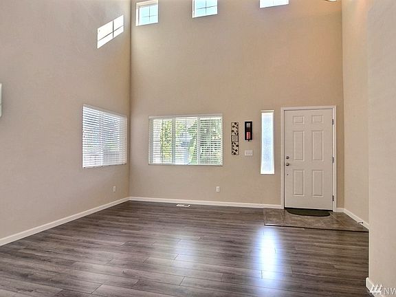 3rd image of 17814 14th Avenue Ct E