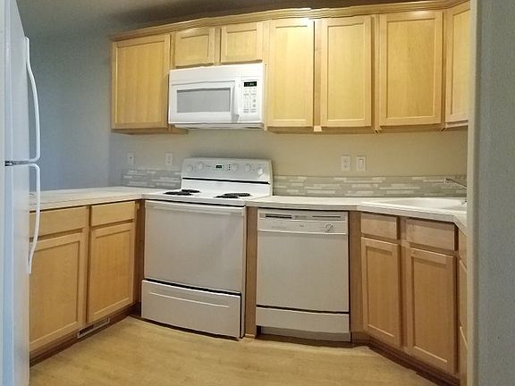 3rd image of 5550 NE 89th Ave