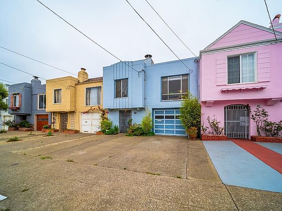2nd image of 2727 41st Ave