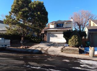 823 S Rifle Way, Aurora, CO 80017