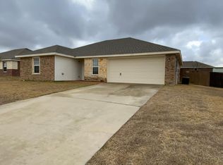 405 Chrislyn St, Troy, TX 76579