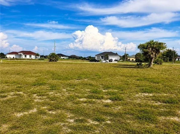 3827 NW 44th Ave, Cape Coral, FL 33993