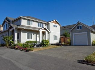 2218 Smithers Ave S, Renton, WA 98055