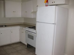 828 Sutter Ave APT A, Modesto, CA 95351