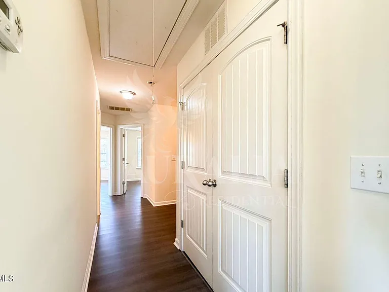 2135 Junewood Ln — Photo 25