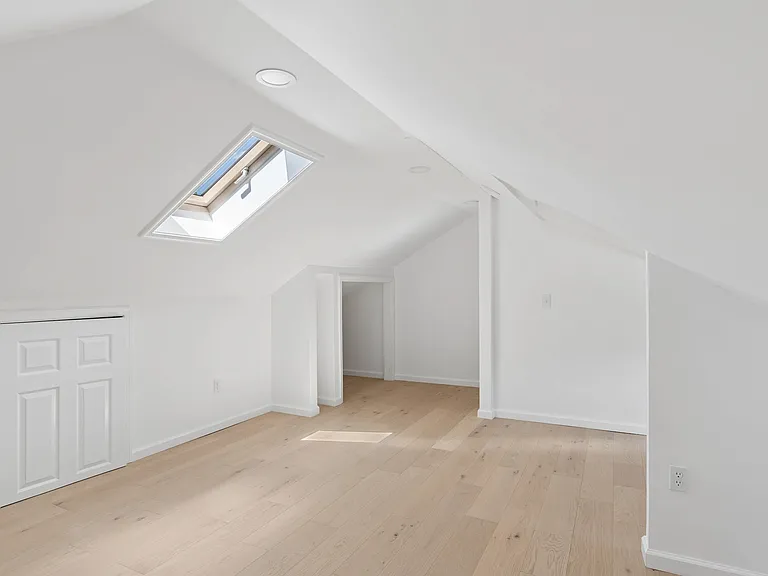 500 Park Ave #2E — Photo 18