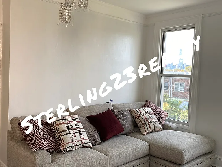 32-58 30th St #2R — Photo 2