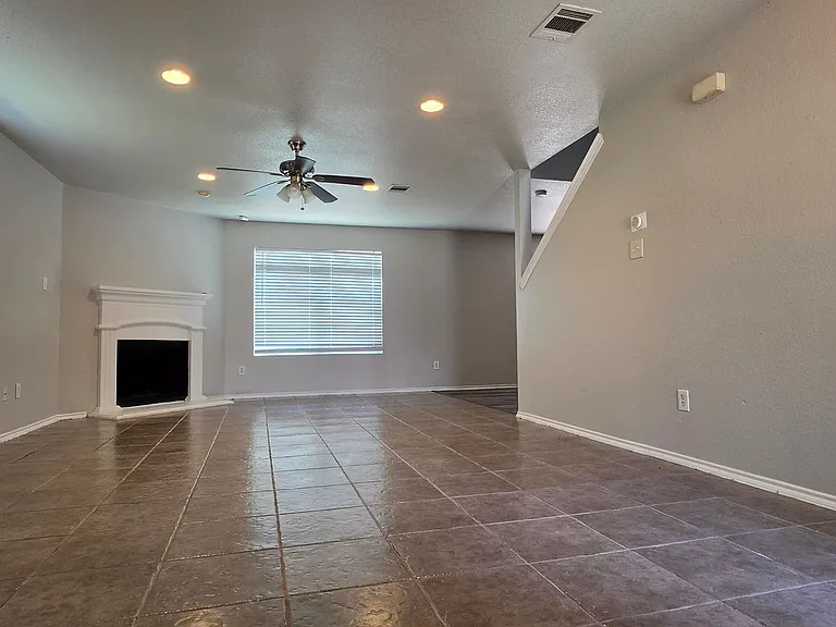 8808 Chaps Ave — Photo 3