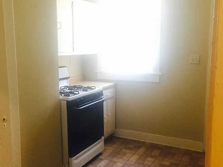 1536 Tutwiler Ave — Photo 4