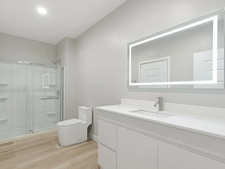 Taj Estates of Franklin II — Photo 125