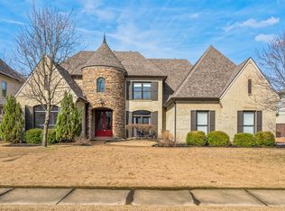 1318 Marsh Creek Ln, Collierville, TN 38017