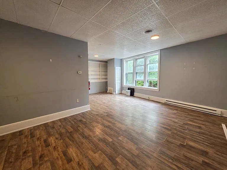 72 Lincoln Way W #2 — Photo 5