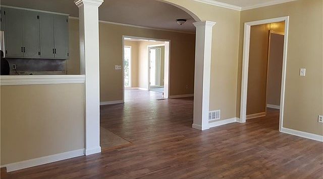 1st image of 5119 Presley Dr
