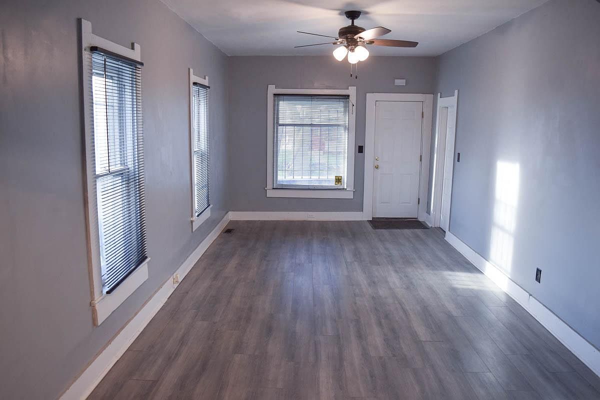 2720 Albion St, Toledo, OH 43610 Zillow