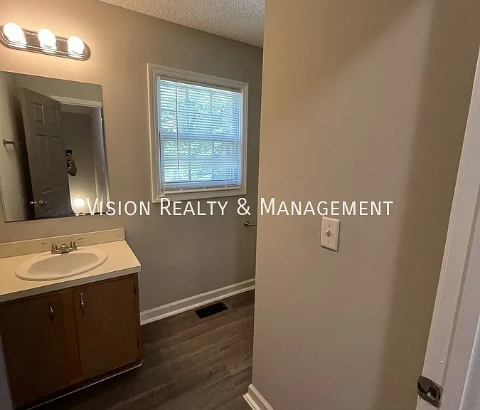 750 Blandenburg Rd #A — Photo 39