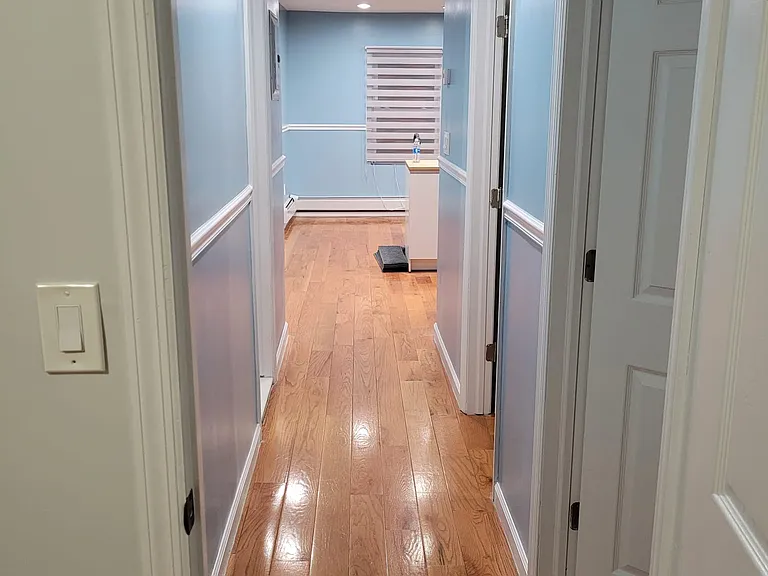 1111 Gipson St #2 — Photo 7