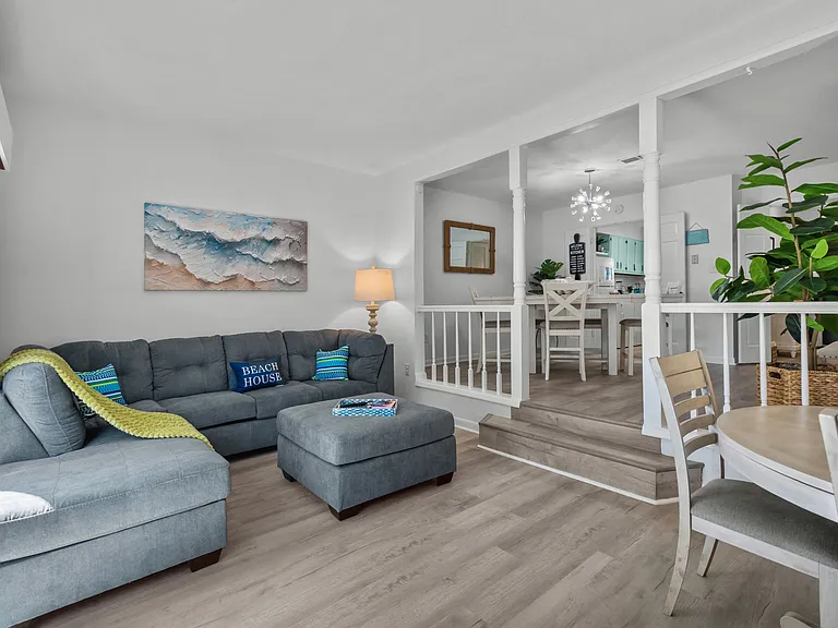 4701 N Kings Hwy #10 — Photo 16