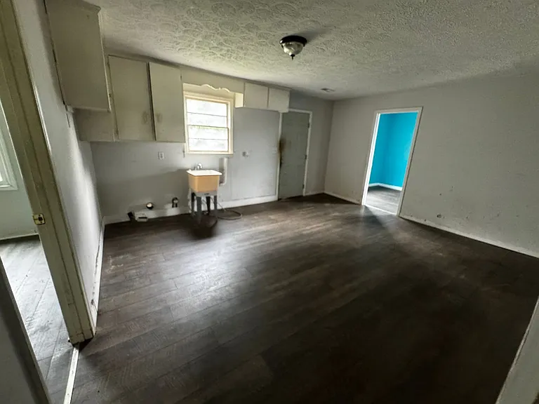 1004 Fallston Rd — Photo 28