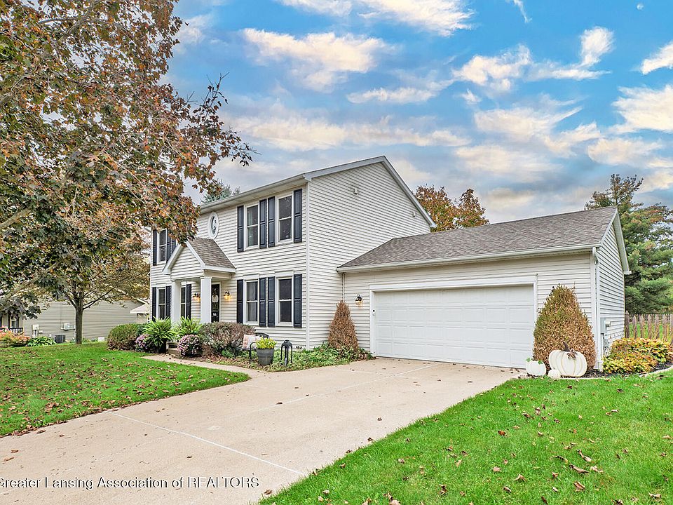 1st image of 745 Tanbark Dr