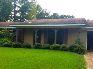 2957 Jim St, Tupelo, MS 38801