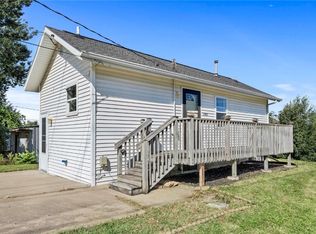 1203 20th Ave SW, Cedar Rapids, IA 52404