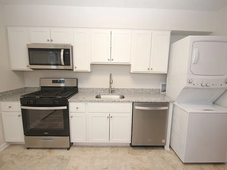 314 Old Post Rd — Photo 15