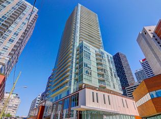 33 Helendale Ave #2004, Toronto, ON M4R 1C5