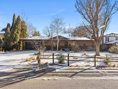 4 Newpark Ln, Pueblo, CO, 81001