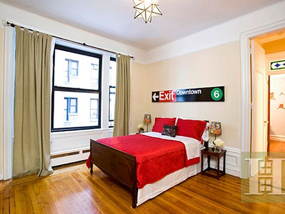 4th image of 207 W 98th St #1BC