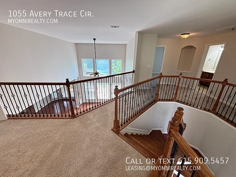 1055 Avery Trace Cir — Photo 22