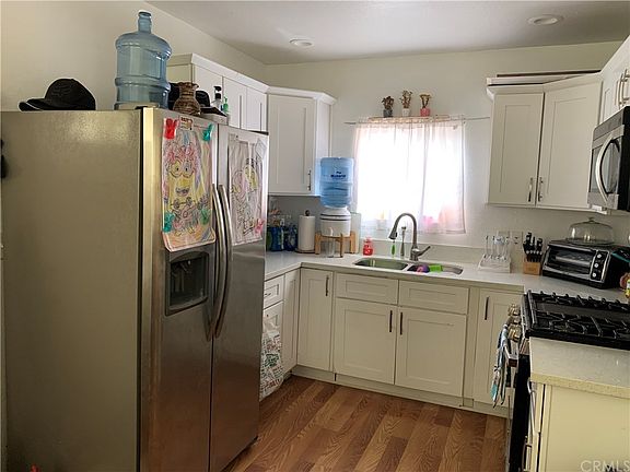 4th image of 2445 E 113th St