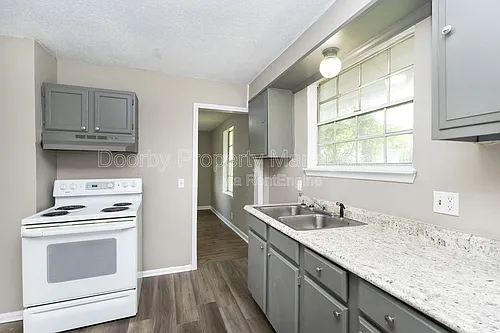 619 Shannon Ave Photo 1